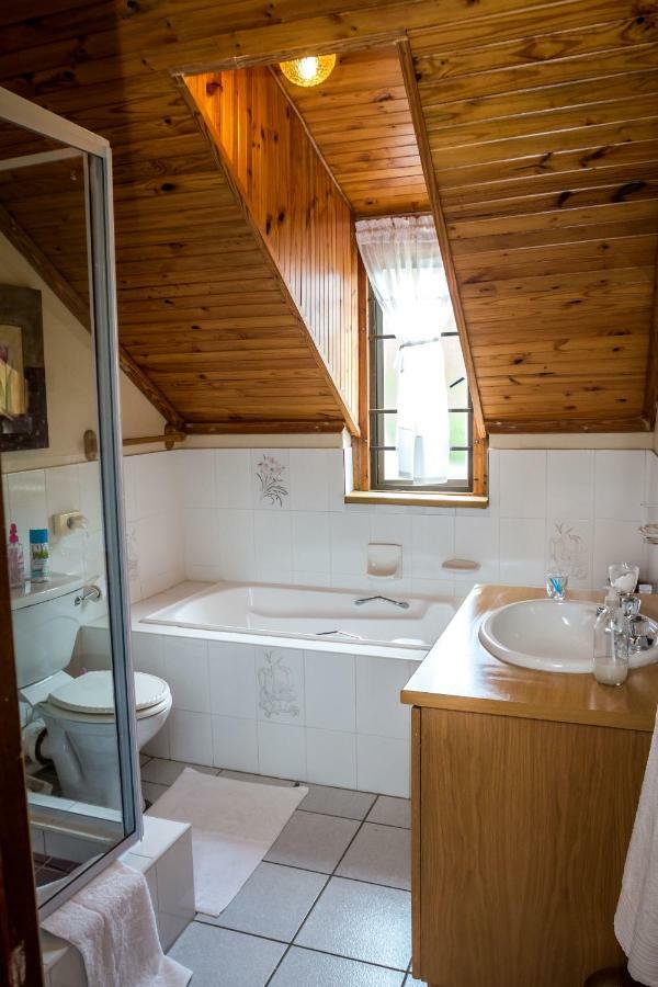גרהמסטאון Jenny'S Guest House מראה חיצוני תמונה